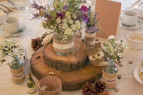 Rustic table centres - FLOWERS WITH PASSION