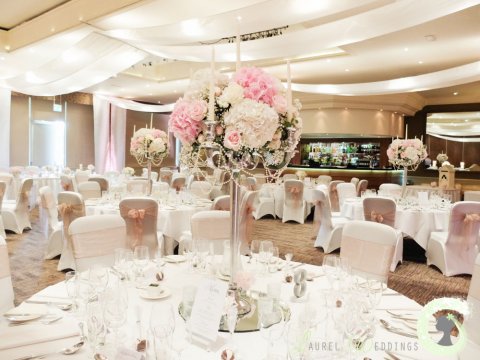 Luxury candelabra centrepiece - Laurel Weddings