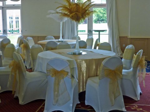 gold feathers sequin cloths - The Giant Party & Balloon Company