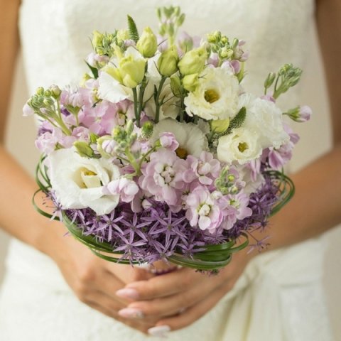 Bridal bouquet - Flower Shops