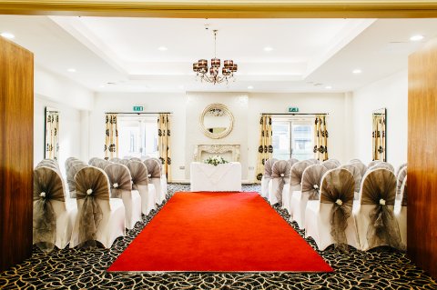 Grove Suite Ceremony - Sketchley Grange Hotel & Spa