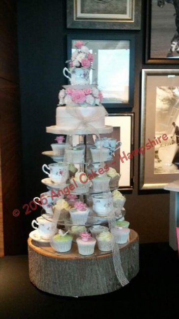 Wedding Cakes and Catering - Angel Cakes - Hampshire -Image 37184