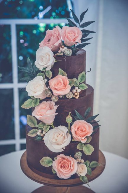 Chocolate ganache wedding cake with handcrafted sugar flowers - Little Bear Cakery