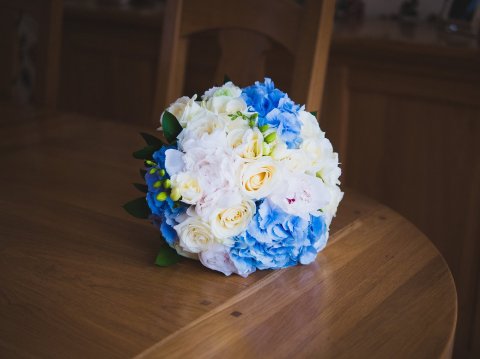 Wedding Flowers and Bouquets - Amber weddings-Image 26405