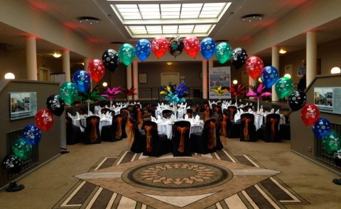 Balloon Arch - Savage Wedding Services