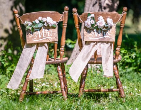 Handmade Mr & Mrs sign - Dream Hire & Deco Ltd