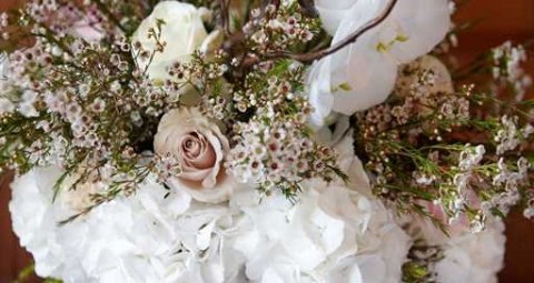 Wedding Flowers - Exclusively Weddings Limited-Image 23218