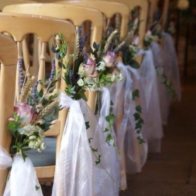 A simple country touch - Bottom Of The Garden Flowers