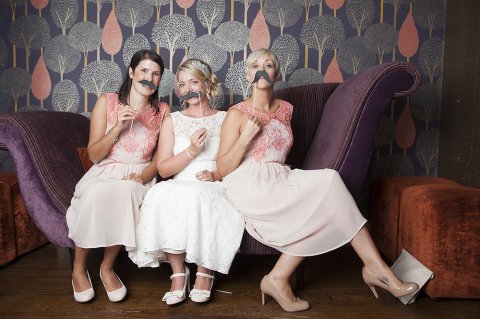 Bridal group at the Fistral Bay Hotel, Newquay - Thomas Foreman Photography 