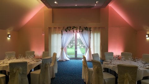 Wedding Ceremony and Reception Venues - Hampton Court Palace Golf Club-Image 4498