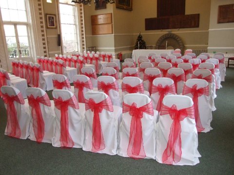 Loose fitting covers in white & ivory - Inflate 2 Create