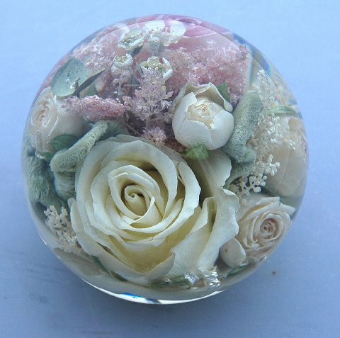 Our 3.5" beautiful paperweights - Flower Preservation Workshop
