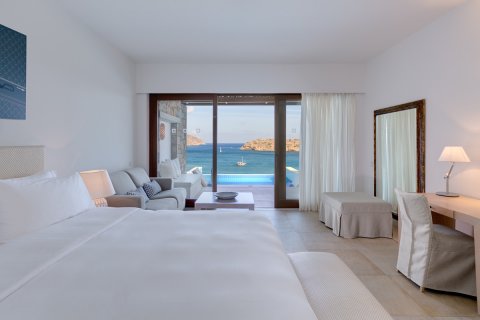 Superior Bungalow Sea View Private Pool - Blue Palace, a Luxury Collection Resort and Spa, Crete