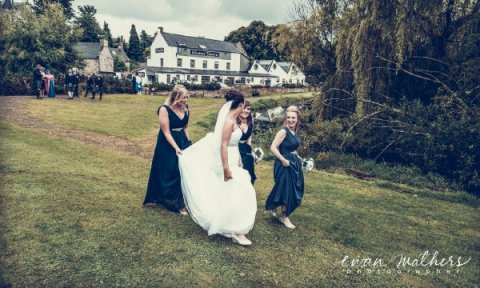 Edinburgh Wedding Photographer - Ewan Mathers - Ewan Mathers - Photographer