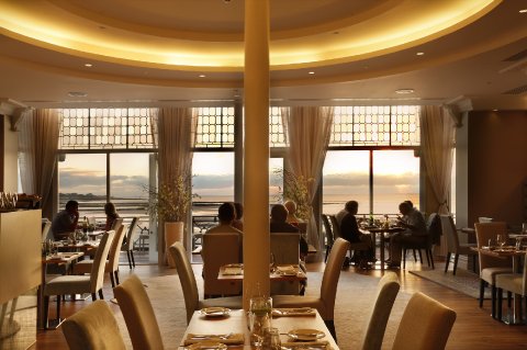 Restaurant - Sands Hotel