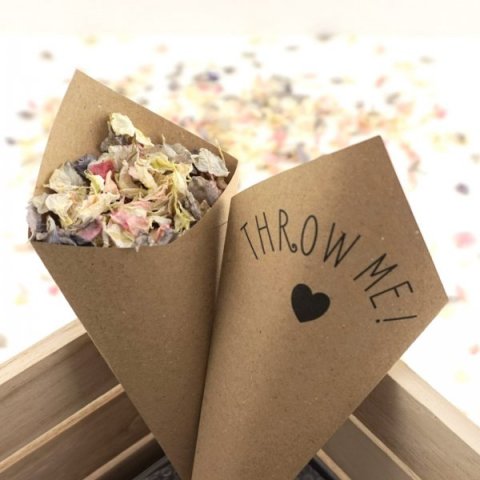 Personalised Confetti Cones handcrafted from 100% recycled paperstock - The Dried Petal Company