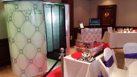 Wedding Booth Set-Up - Emerald Lion Photo Booths Limited