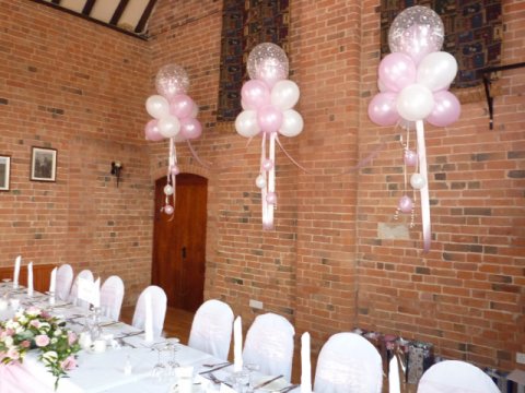 cloud nines - The Giant Party & Balloon Company