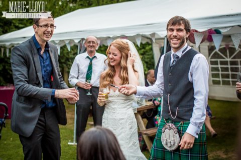 Wedding Music and Entertainment - Close-Up Chris Magician-Image 14332