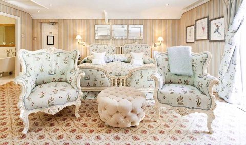 Beautifully Decorated Bedrooms - Summer Lodge Country House Hotel & Spa