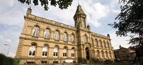 Victoria Hall - Victoria Hall 