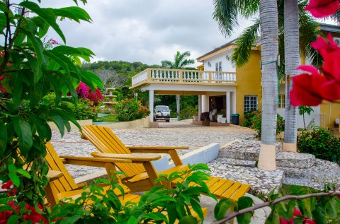 entrance - Emerald View Resort Villa