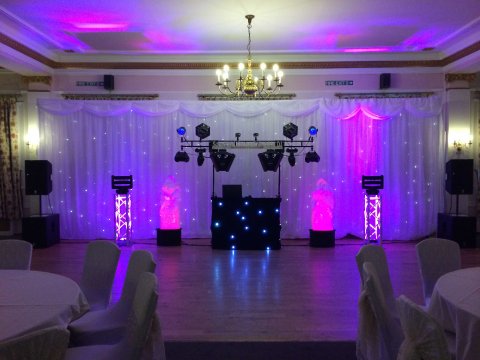 Wedding Discos - SoundONE Cornwall Wedding DJ-Image 7923