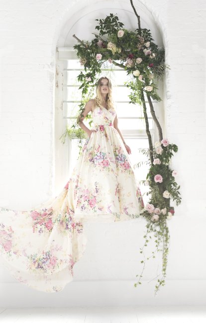 Charlotte Balbier Untamed Love - Fross Wedding Collections 