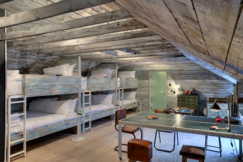 The Private Dorm (with 2 double beds & 3 bunks). It's a one of a kind ultimate party room! - STAY central hotel