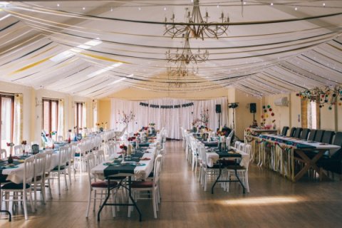 Wedding Reception Venues - Piggyback Barns-Image 40717