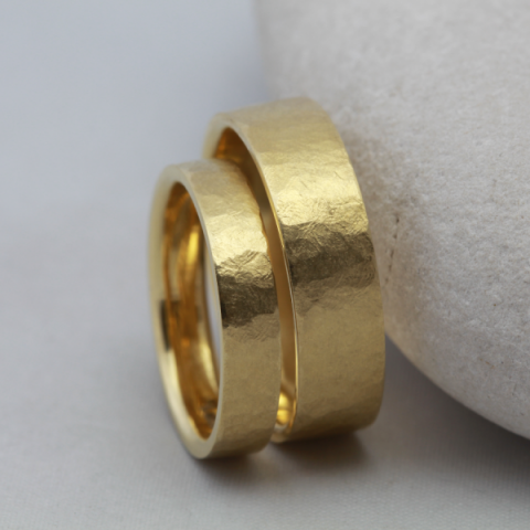 Matching 18ct Gold Wedding Rings - Jacqueline & Edward