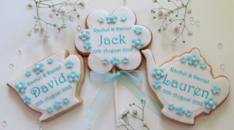 Edible Place Cards available in many different shapes - Quintessential Cookies & Cakes