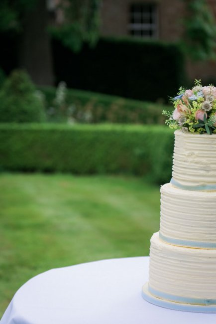 Award Winning Edinburgh Wedding Photographer - Morgan & Rose Photography