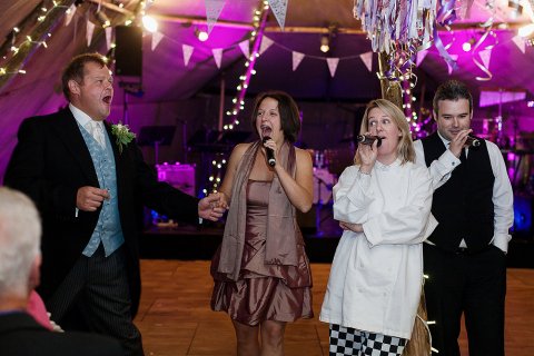 Opera Singing Waiters - Singing Waiters & Wedding Singers