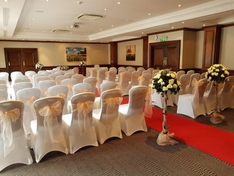 Clubsuite ceremony - Holiday Inn Guildford