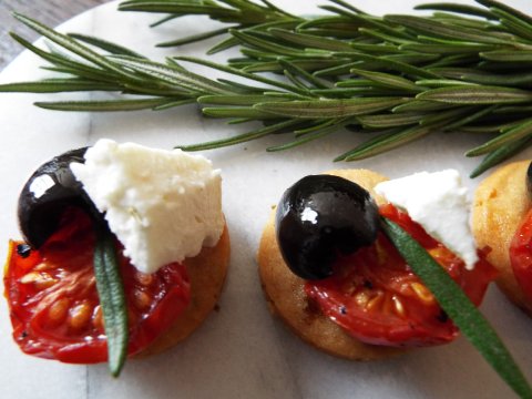 Canapés - Metro Garden Restaurant