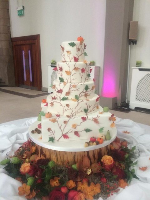Autumn Leaves - Caroline's Cake Company