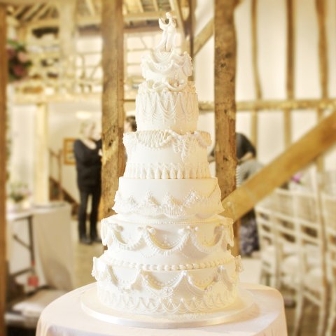 Royal icing hand piped wedding cake - Cake and Lace Weddings