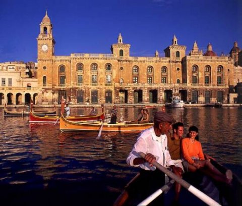 Capture The Day - Maltawed-Image 29284