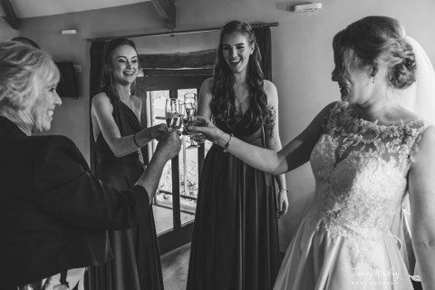 Wedding Photographers - Tracey Warbey Photography-Image 47978