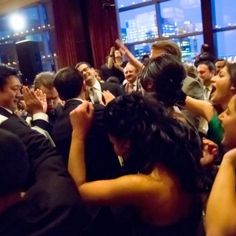 Busy dance floor - Goldensoundsdisco