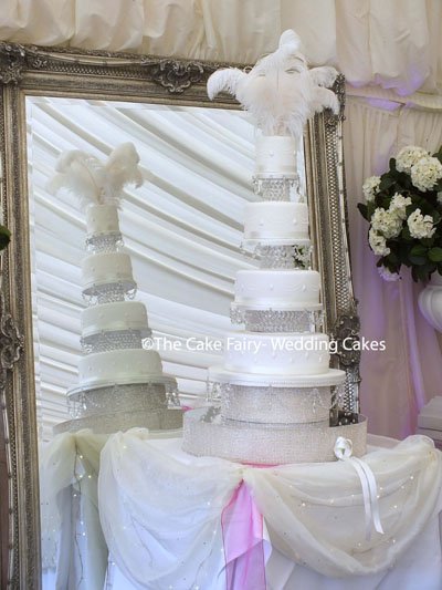 R68C Every bride loves some sparkle - The Cake fairy