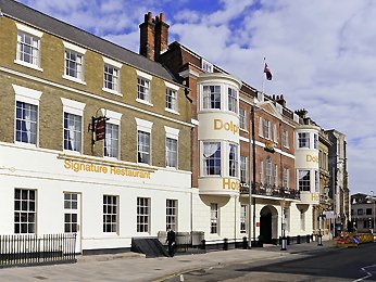 Front of hotel - Mercure Southampton Centre Dolphin Hotel 