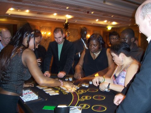 Casino Stud Poker - Moonlight Fun Casino Hire