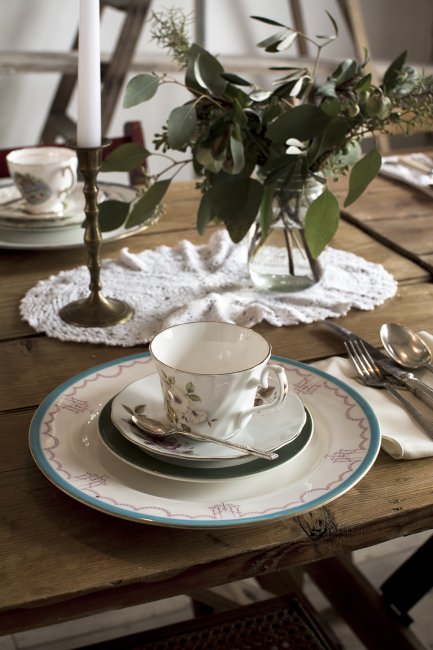 Vintage crockery - Bath Vintage Hire