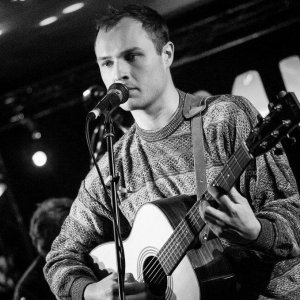 Ross - Acoustic Guitarist Vocalist