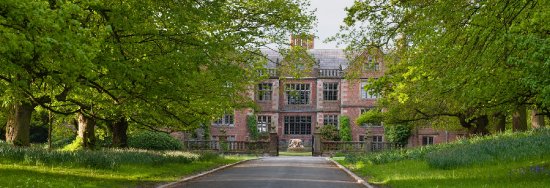 Dorfold Hall