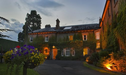 St. Andrews Town Hotel