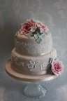 Vintage Classic roses and hydrangea wedding cake.jpg